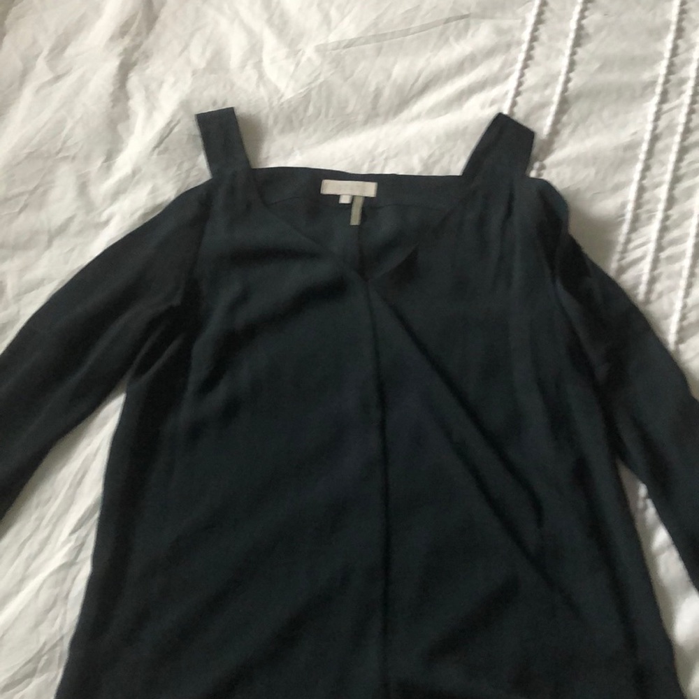 Nordstrom emerald green cold shoulder top